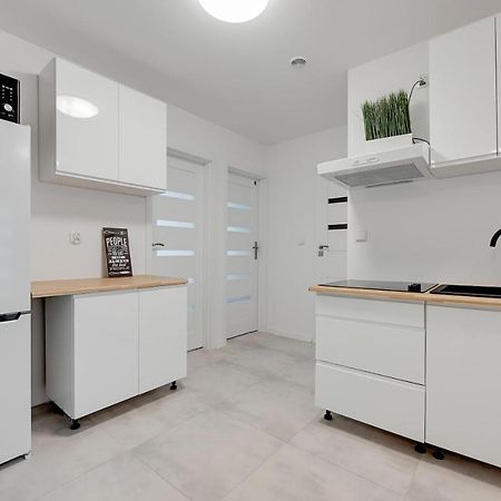 Ferienwohnung Pokoje Gdansk Zaspa - Pilotow 5A Exterior foto